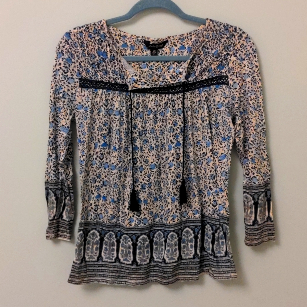 Lucky Brand Blue and Black Floral Blouse
